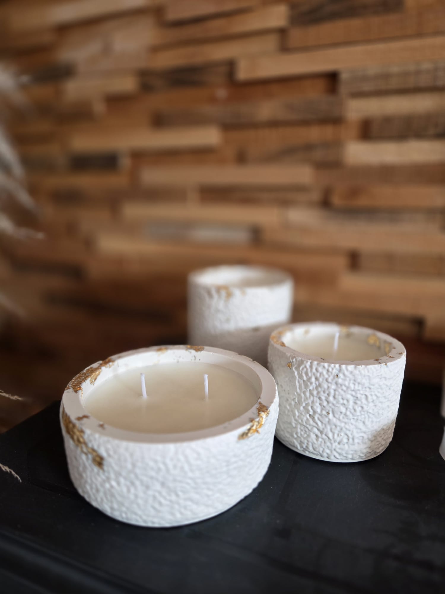 Création coulée à la main